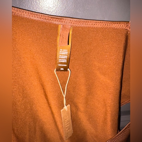 SKIMS NWT Wet Jersey Cutout Bodysuit 3XL - Picture 4 of 4